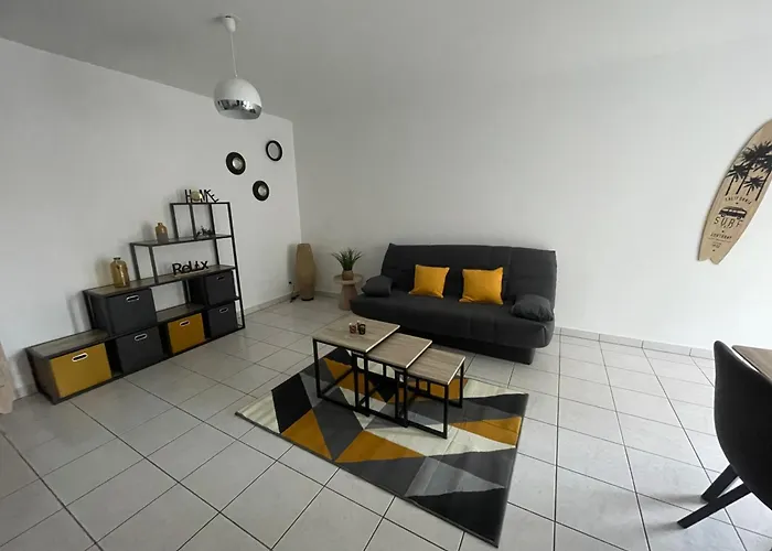 A Deux Pas De La Διαμέρισμα *